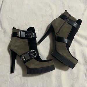 BCBGeneration Black & Olive Platform Boots